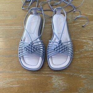 Tamara Mellon Italian Leather Lilac Dream Maker Gladiator Slip On Flat Sandals